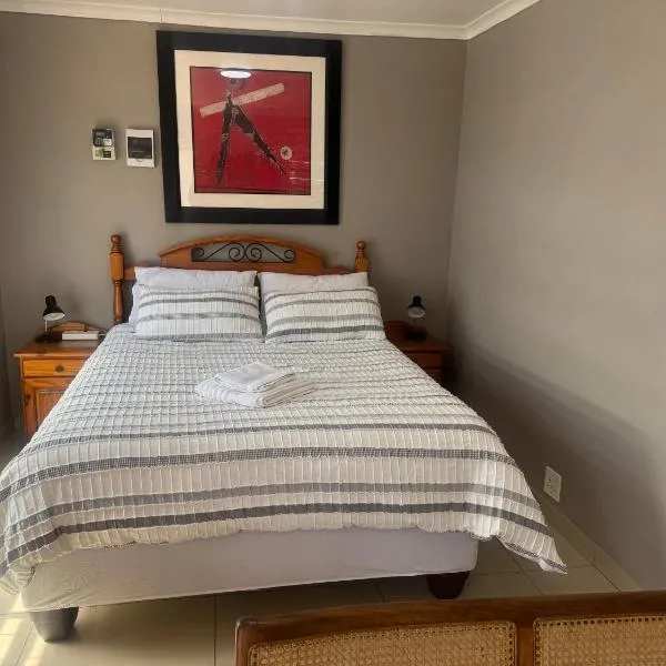 No7 Mc Intyre Guest House, Hotel in Sasolburg