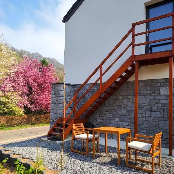 ZenArden - Ninglinspo Valley view Lodge, hotel a Aywaille