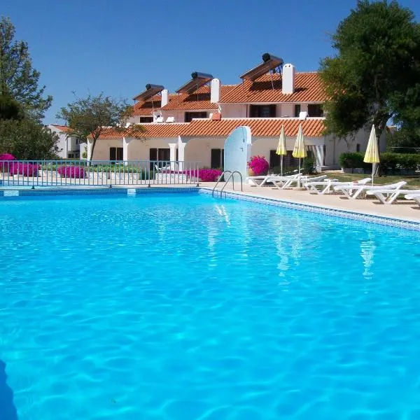 Apartamentos Vale de Carros by Umbral, hotel v destinaci Albufeira