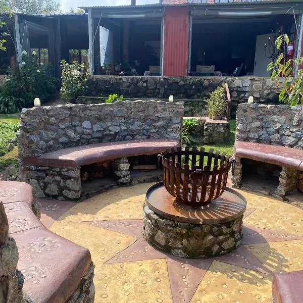 Bohemian Garden Cottages, hotel i Kaapsehoop