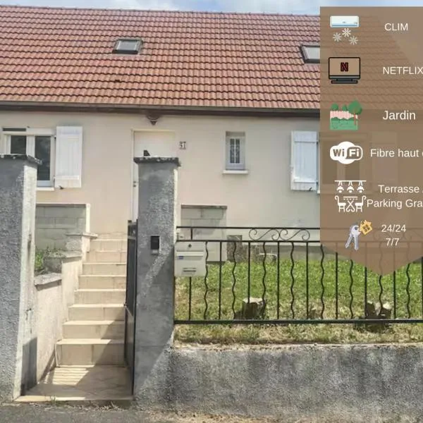 Maison familiale - Jardin - Parking - Wifi, hotelli kohteessa Pithiviers