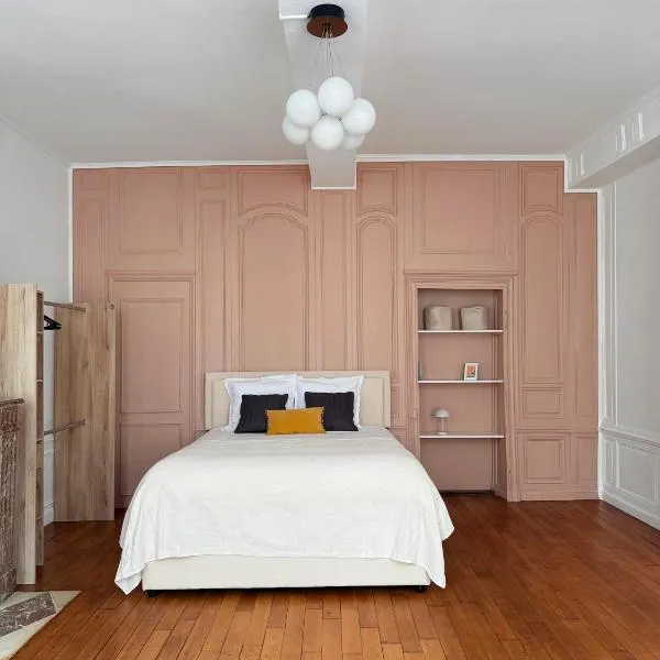 Cosy Chastillon - Lumineux Appartement 2 chambres - En plein cœur du centre-ville - Idéal pro et famille, отель в Шалон-ан-Шампань