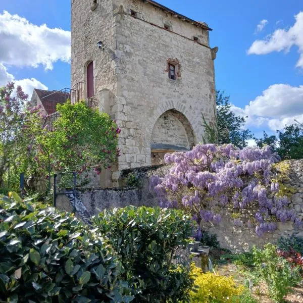 La Maison du Prince de Condé, hotel di Charroux-dʼAllier