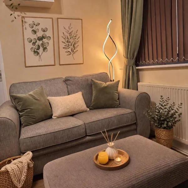 Private Entrance Annexe - 1 Double Bedroom plus Sofa Bed, hotel v destinácii Morley