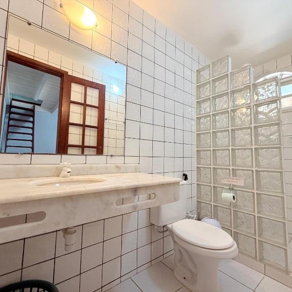 Casa Centrica com jacuzzi a mts da Praia do Canto - Foto 3