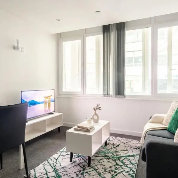 Central Preston Bright 1BED Apartment w WiFi, hotel em Preston
