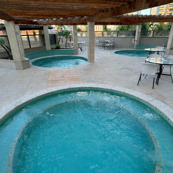 Flat completo no centro com piscinas e lazer - Foto 4