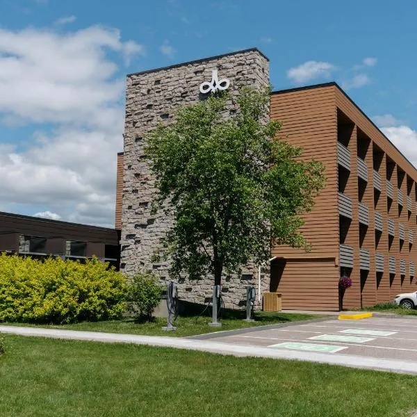 Hôtels Gouverneur Sept-Îles: Sept-Îles şehrinde bir otel