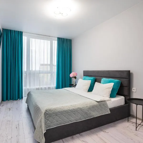 Nyvky Like Home - Файна Таун із сезонним басейном - Кв 149, viešbutis Kijeve