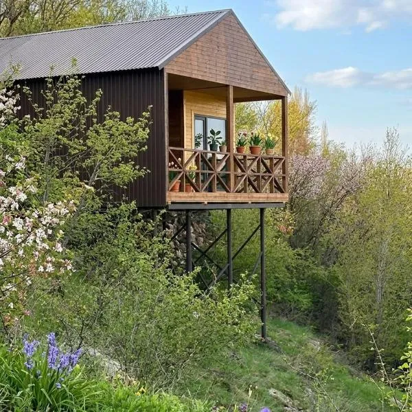 Old Byurakan Cottage, khách sạn ở Byurakan