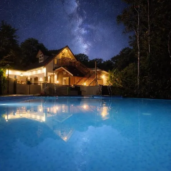 Cloud Hills Munnar, hotel in Kallar Vattiyar