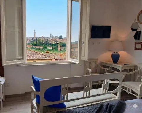 Affaccio su Siena,vicino al centro, con garage, hotel en Siena