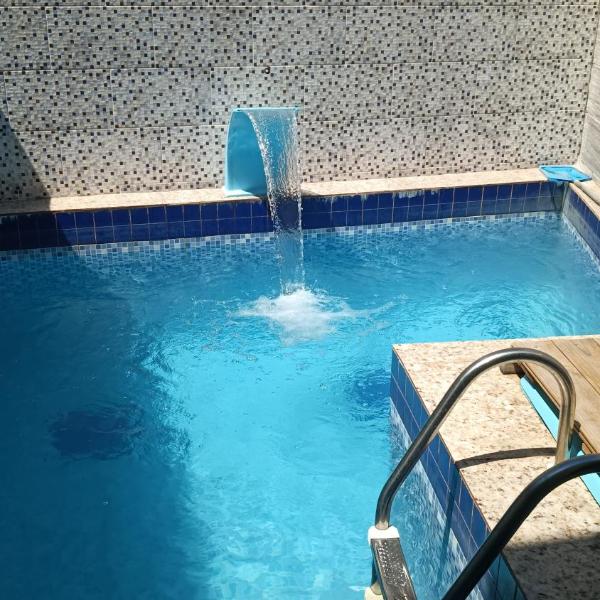 Casa 70 Hostel 350m da praia Balneario Flamingo