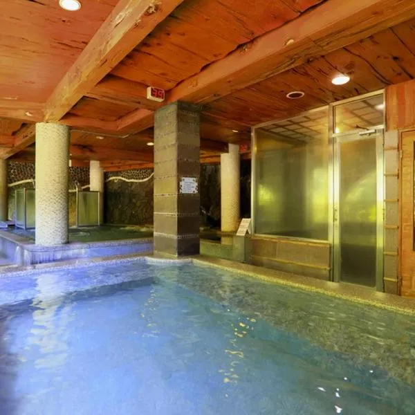 Sun Moon Bed& Breakfast原明月溫泉, hotel a Wulai