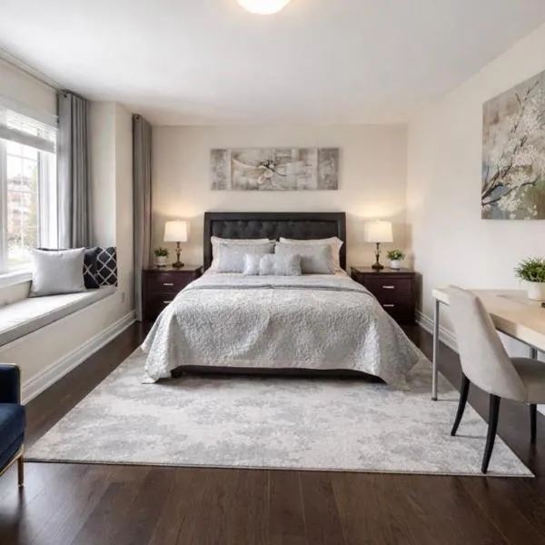 Quite Cozy Private Room In Vaughan with Private Bathroom and Free Parking, hotel Vaughanben