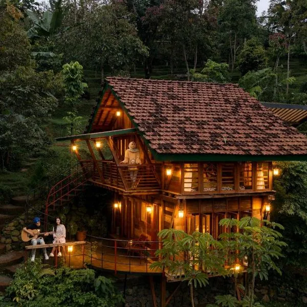 Kebun Hanoman Villa, hotel i Pablengan