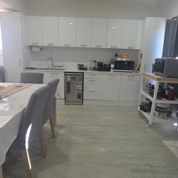 Oscar's at Banora、Kurraraのホテル