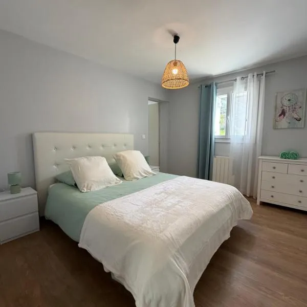 Gite Matilon, 5 min Eugénie les Bains, hotel v destinaci Buanes