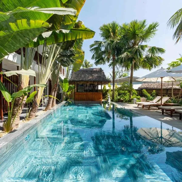 Shoreline Stay, Hotel in Hội An