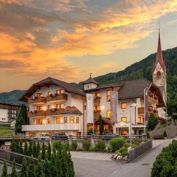 MyLiving - Hotel B&B by Majestic Resorts Dolomites, hotelli kohteessa San Lorenzo di Sebato