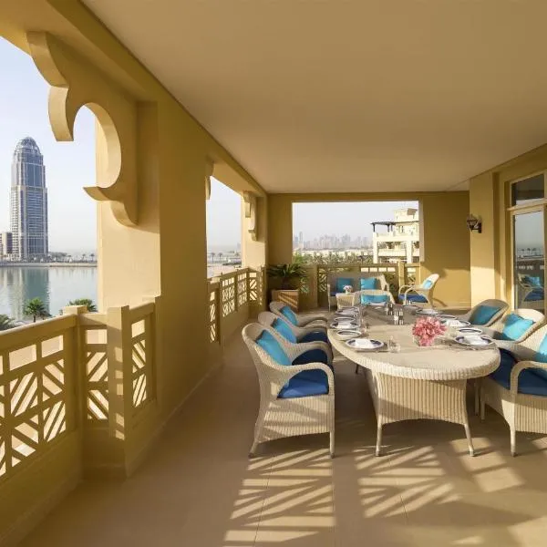 فندق وفيلات جراند حياة الدوحة، فندق في الدوحة