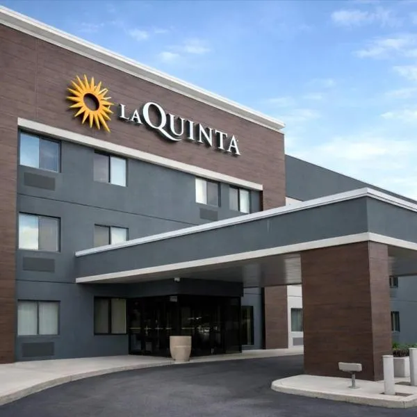 La Quinta by Wyndham Stevens Point: Stevens Point şehrinde bir otel