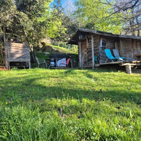 Cabane en Cévennes، فندق في Saint-Germain-de-Calberte