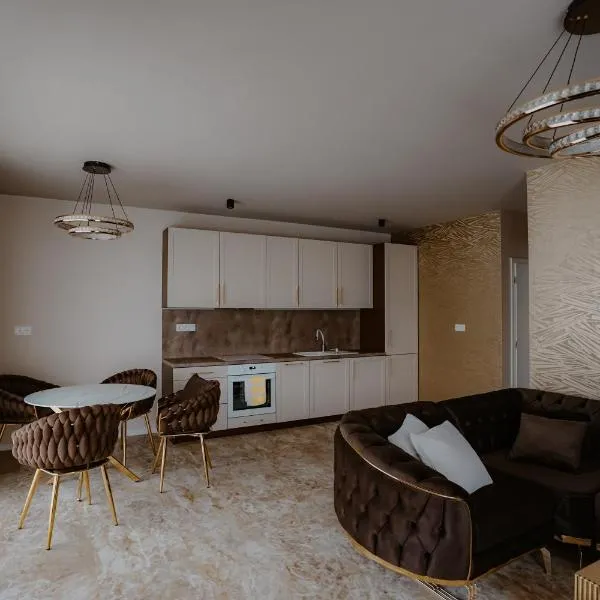 Luxusné apartmány Nad jazerom، فندق في كوشيتسه