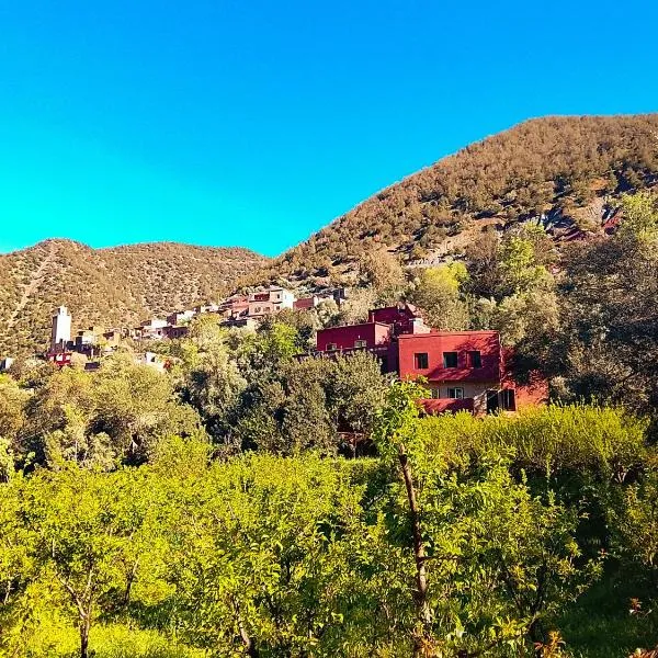 Chez Yahia, Au coeur de L'Ourika、ウリッカのホテル