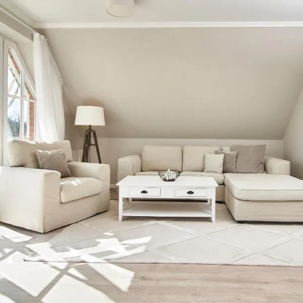 Techts Strandhaus – hotel w mieście Timmendorfer Strand