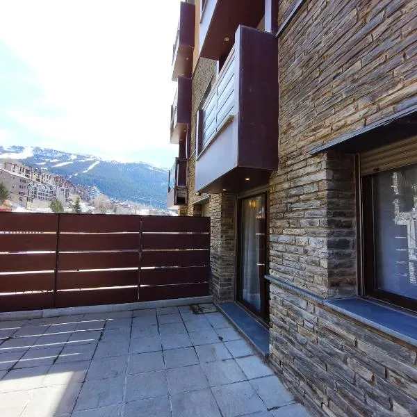 AC Apartaments Cabirol Incles, hotel din Incles