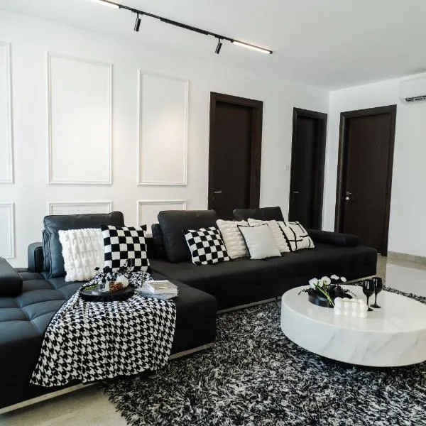 Georgetown Makloom Home KTV & Jacuzzi, hotel u gradu 'George Town'