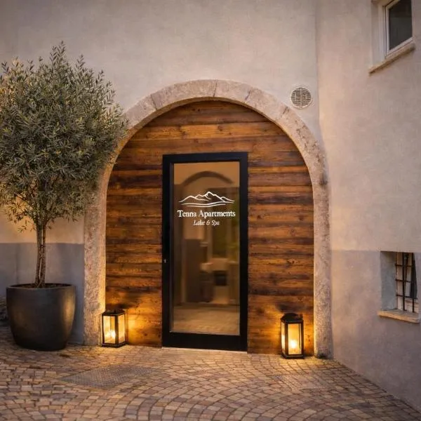 TENNA APARTMENTS Lake & Spa, hotel v mestu Tenna 