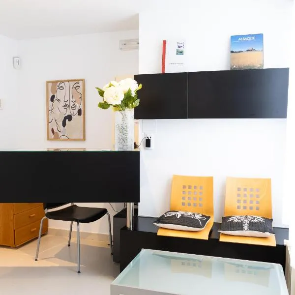 Rolix hc Hostal, hotel en Fuente Álamo