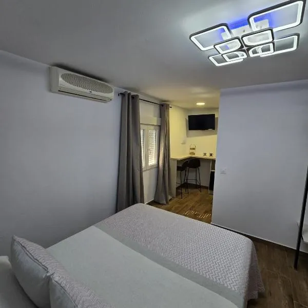 Hostal Restaurante La Mancha: Ruidera'da bir otel