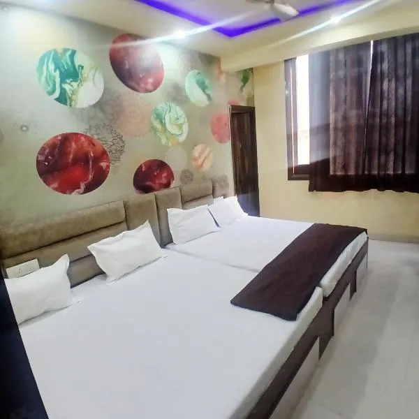 Agam Homestay - Few Steps From golden temple, hotel Amritszárban
