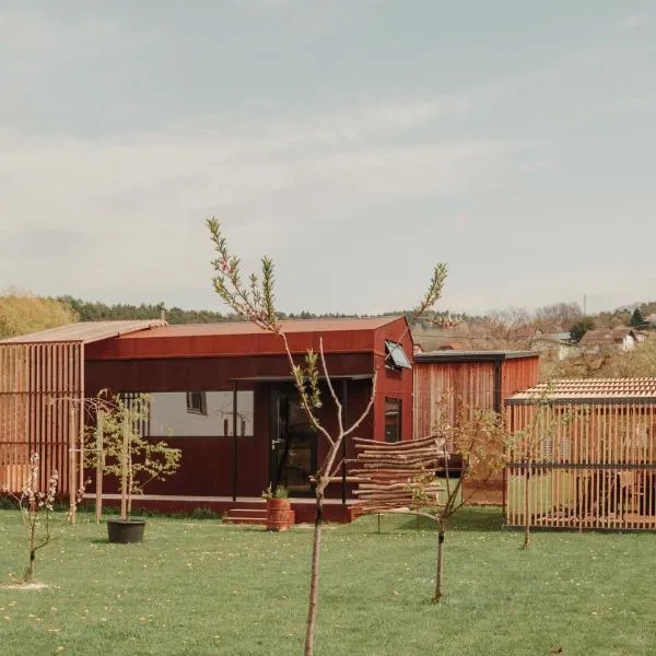 Rusty Cabin -Tiny House, hotel v destinaci Neustift an der Lafnitz