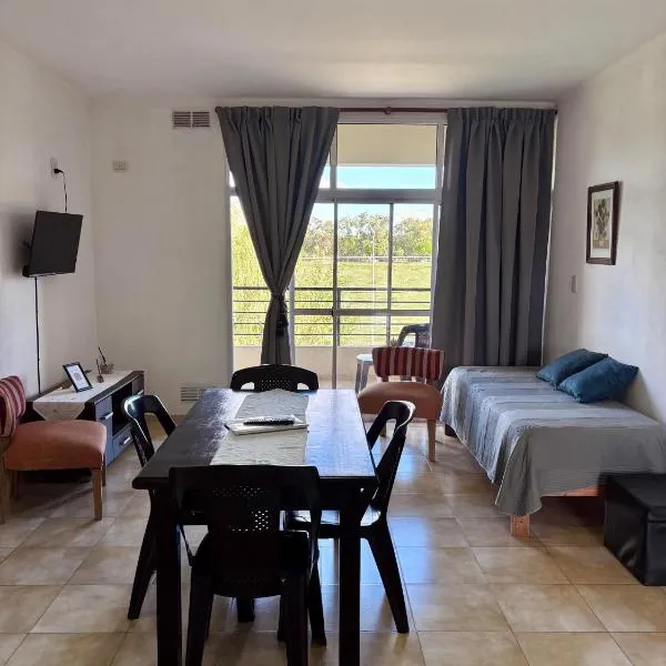 Departamentos La Tita II, hotel in Concepción del Uruguay