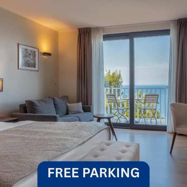 Hotel Cliff Belvedere، فندق في إيزولا