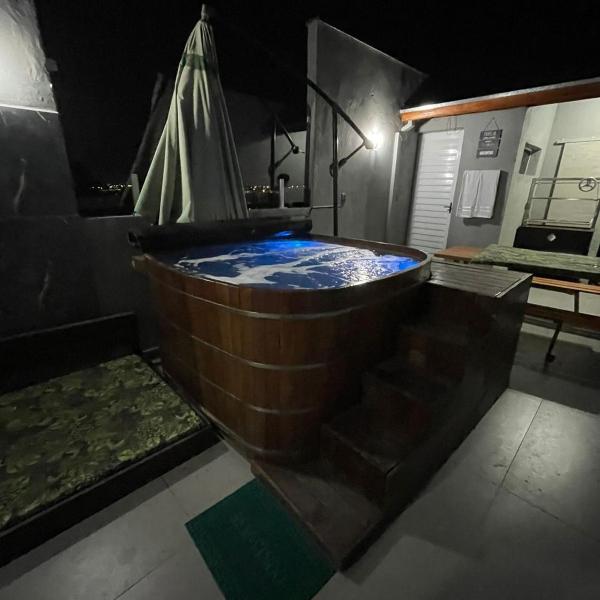 loft com area gourmet e jacuzzi