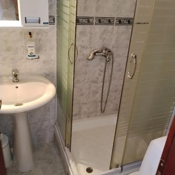 Motel Buče, hotel u Beraneu