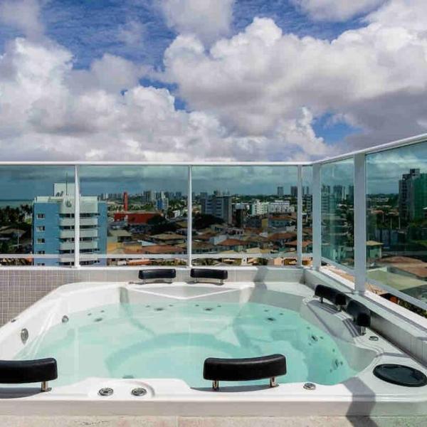 Vista Incrível Jacuzzi Flat na Orla de Piatã Salvador Bahia