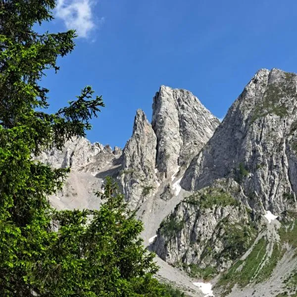 BROWN DOLOMYTE Apartment, hotell sihtkohas Schilpario