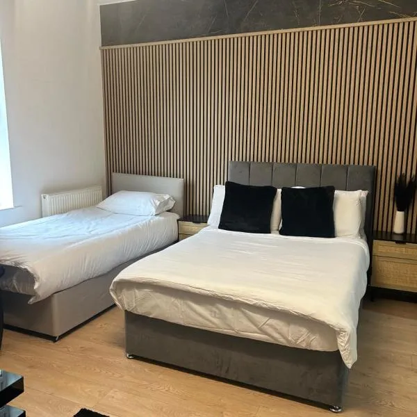 Luxury rooms, hotel di Ashton under Lyne