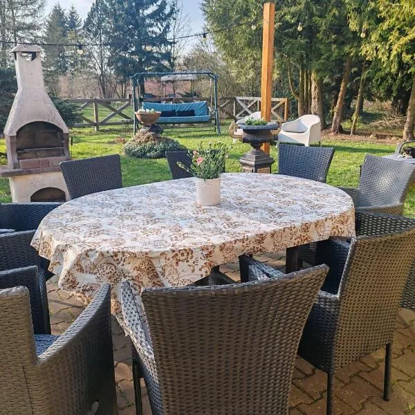 Relaks w boberkach Prywatna sala do Bilarda, hotel di Bobrowiec