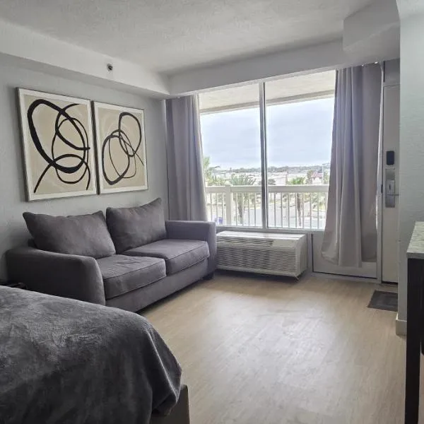 Daytona Beach Resort: Daytona Beach şehrinde bir otel