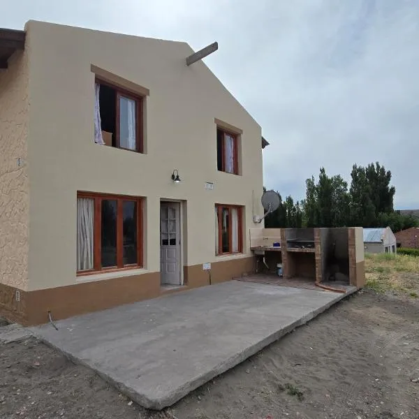 La Colina, hotel in Río Mayo
