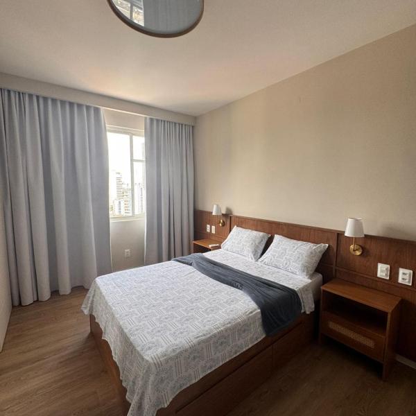 Quarto e sala no coração da Barra - Foto 2