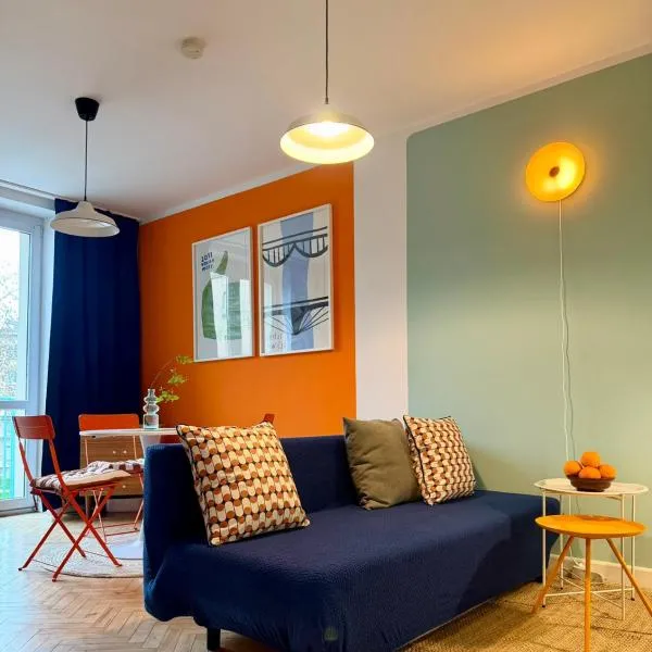 Lovely Jubbly Apartment، فندق في كراكوف
