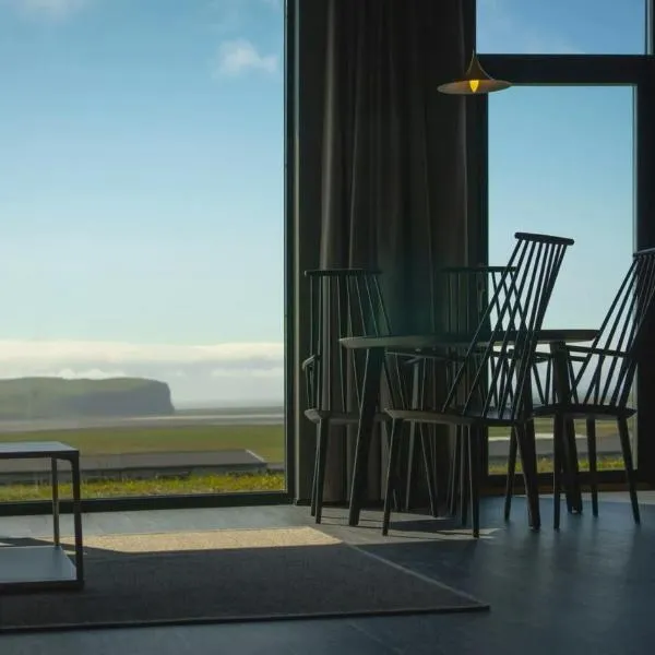 Black Beach Suites, Hotel in Vík í Mýrdal